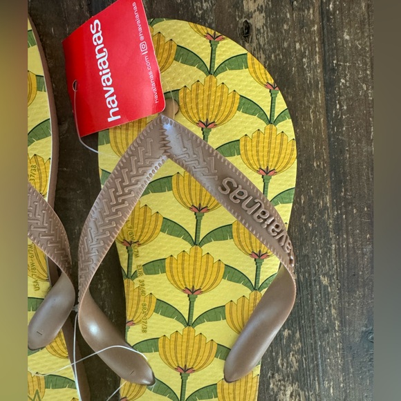 Havaianas × FARM Rio Bandana Deco Flip Flop - Picture 4 of 9